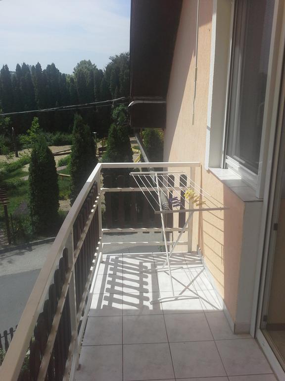 Friends Villa Apartments Hévíz Eksteriør billede