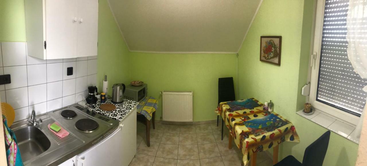 Friends Villa Apartments Hévíz Eksteriør billede